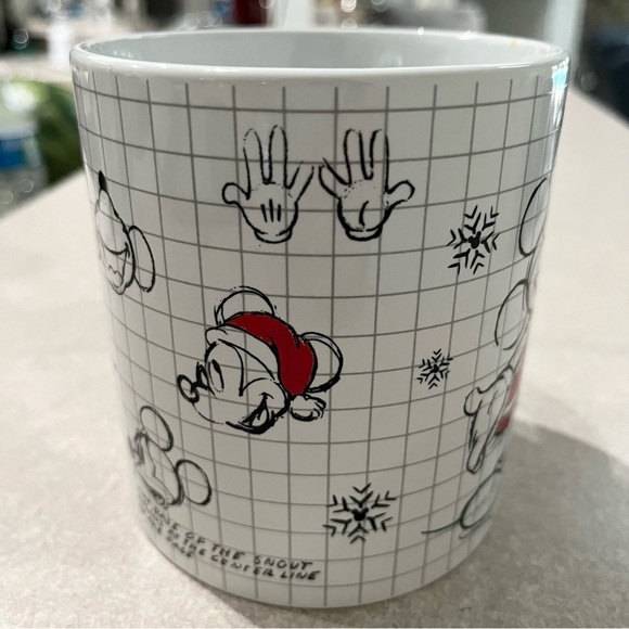 Disney Mickey Mouse Christmas Sketch Book Ceramic Coffee Cup / Mug - Picture 4 of 6